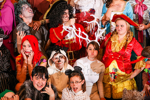 Party at the Palace - Narnia