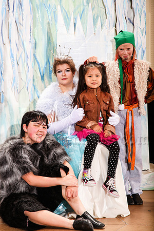 Party at the Palace - Narnia
