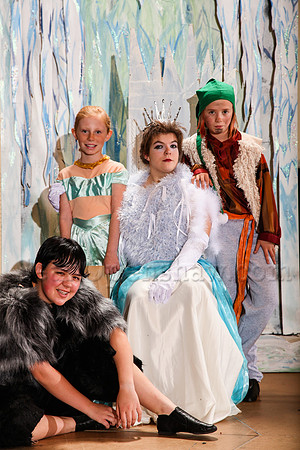 Party at the Palace - Narnia