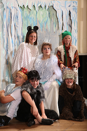 Party at the Palace - Narnia