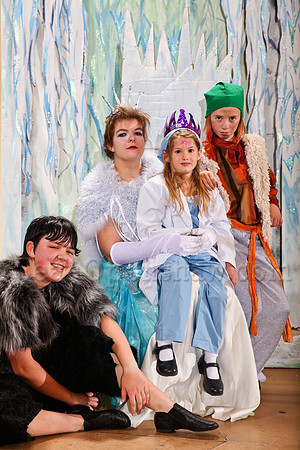 Party at the Palace - Narnia