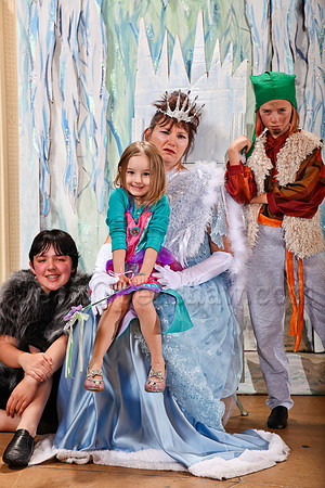 Party at the Palace - Narnia