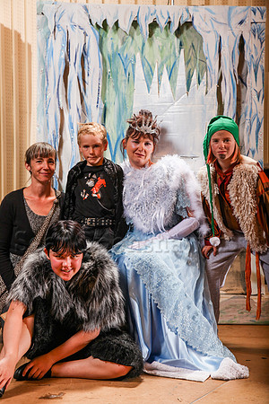 Party at the Palace - Narnia