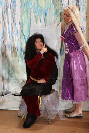 Party at the Palace - Narnia