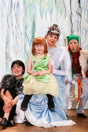 Party at the Palace - Narnia